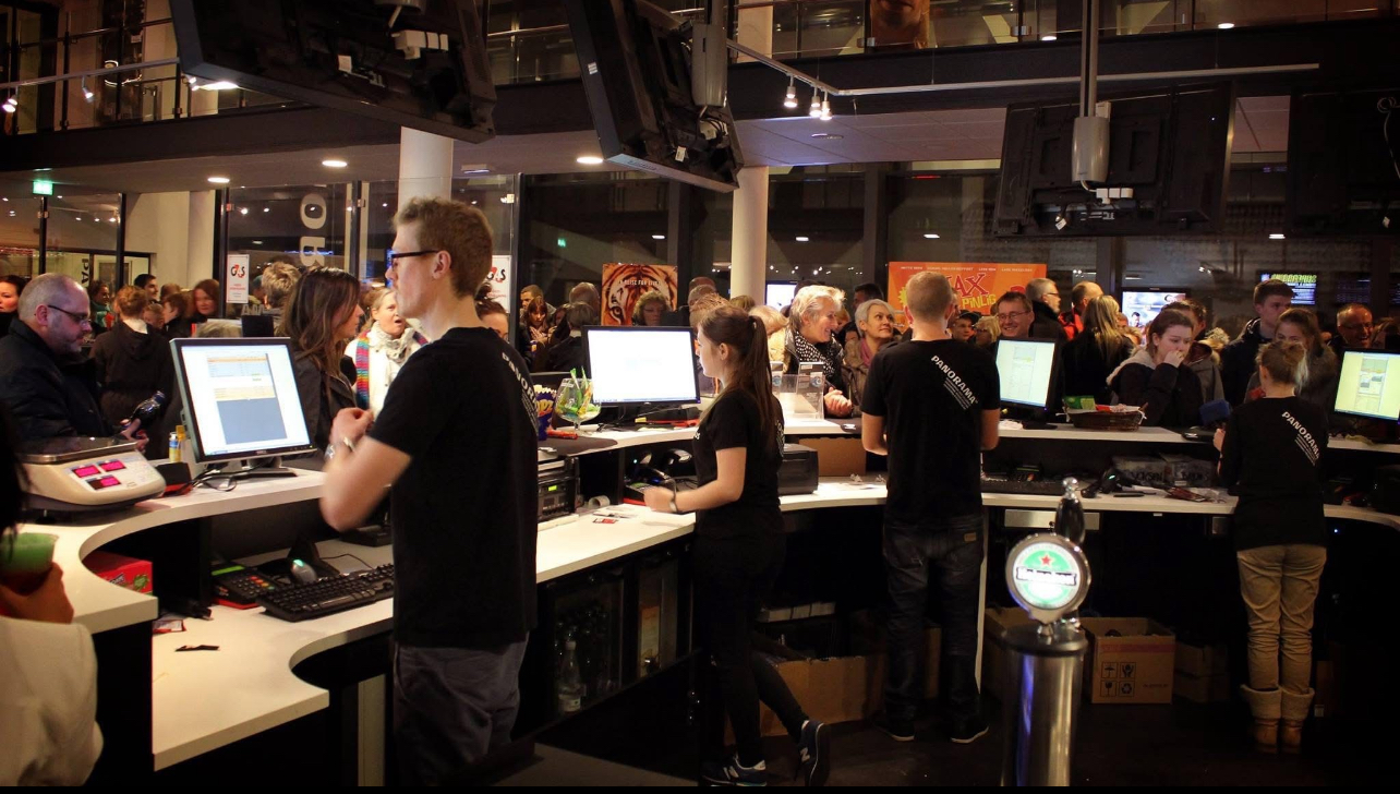 Flere virksomheder vælger biografens bløde stole til konferencer og møder