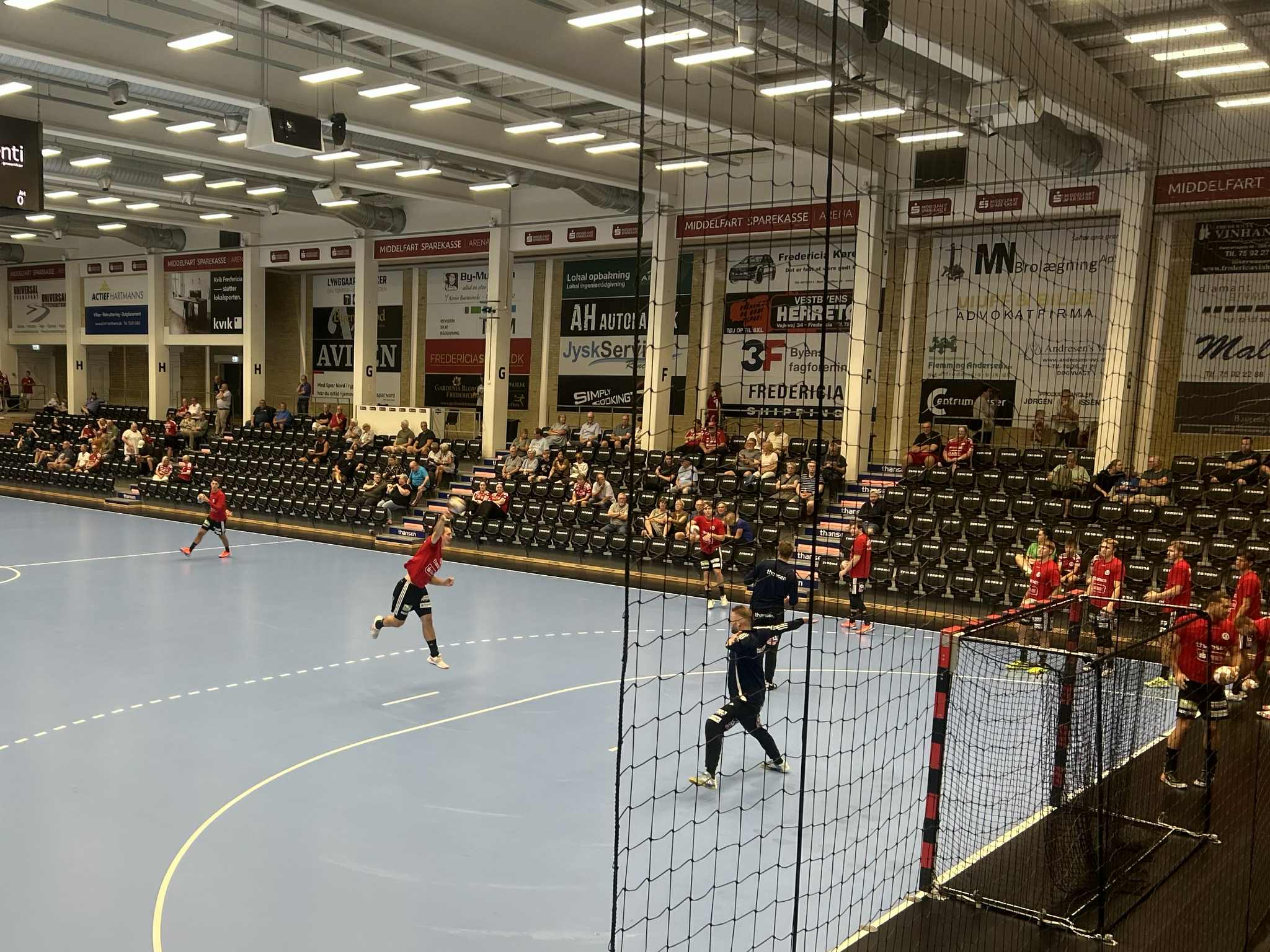 LIVE: FHK spiller træningskamp mod Aarhus