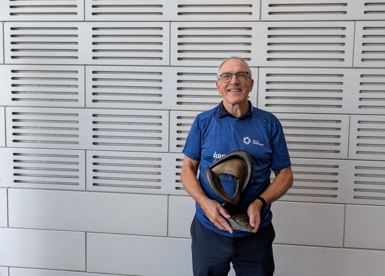 Ib Østergaard fra Fredericia kåret som Årets Leder i Dansk Firmaidræt for anden gang