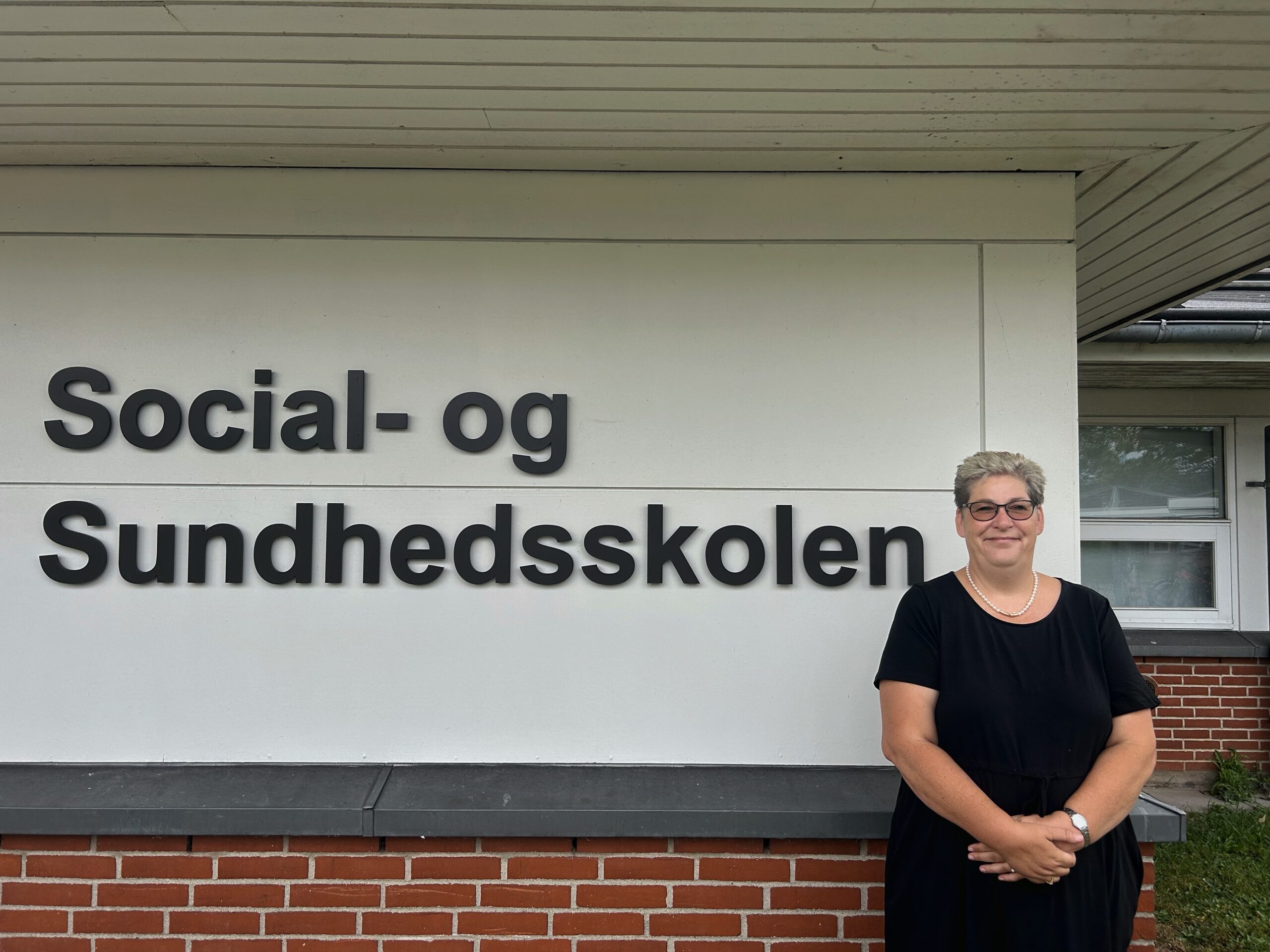 Pia tog springet som 55-årig og fandt sit drømmejob i omsorgsfaget: »Jeg havde aldrig troet, jeg kunne klare det«