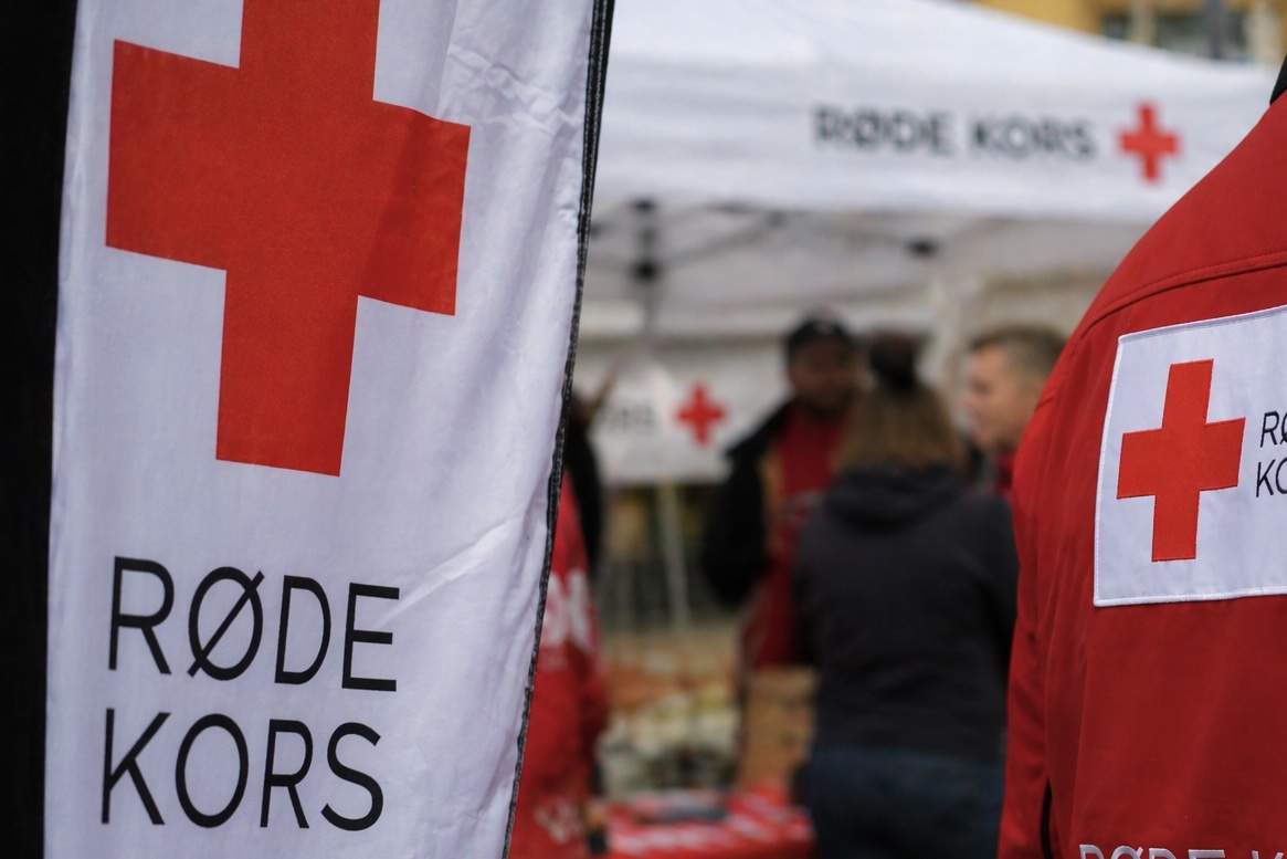 Kolding Kommune giver 110.000 kr. til Røde Kors fest på Godset