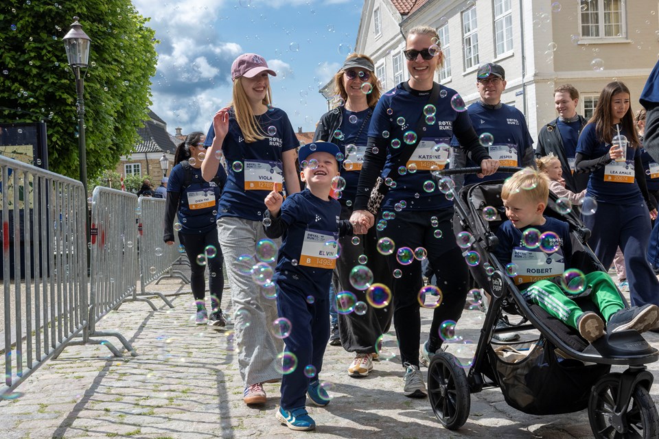 De første tusind får en kongekrone: Hele Middelfart inviteres til generalprøve på Royal Run
