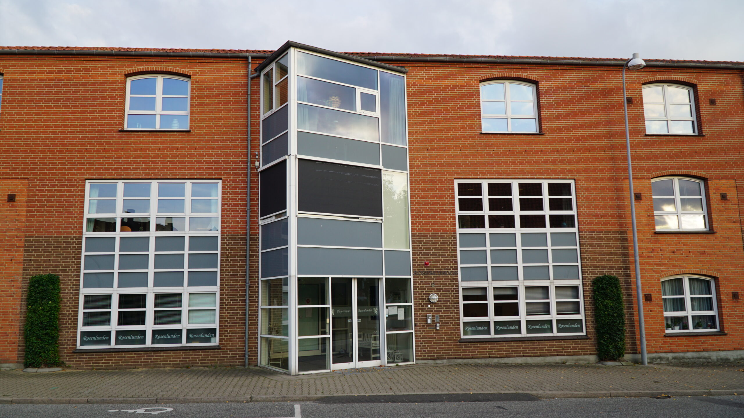 Når natten falder på – et vagtskifte vi skylder at forstå