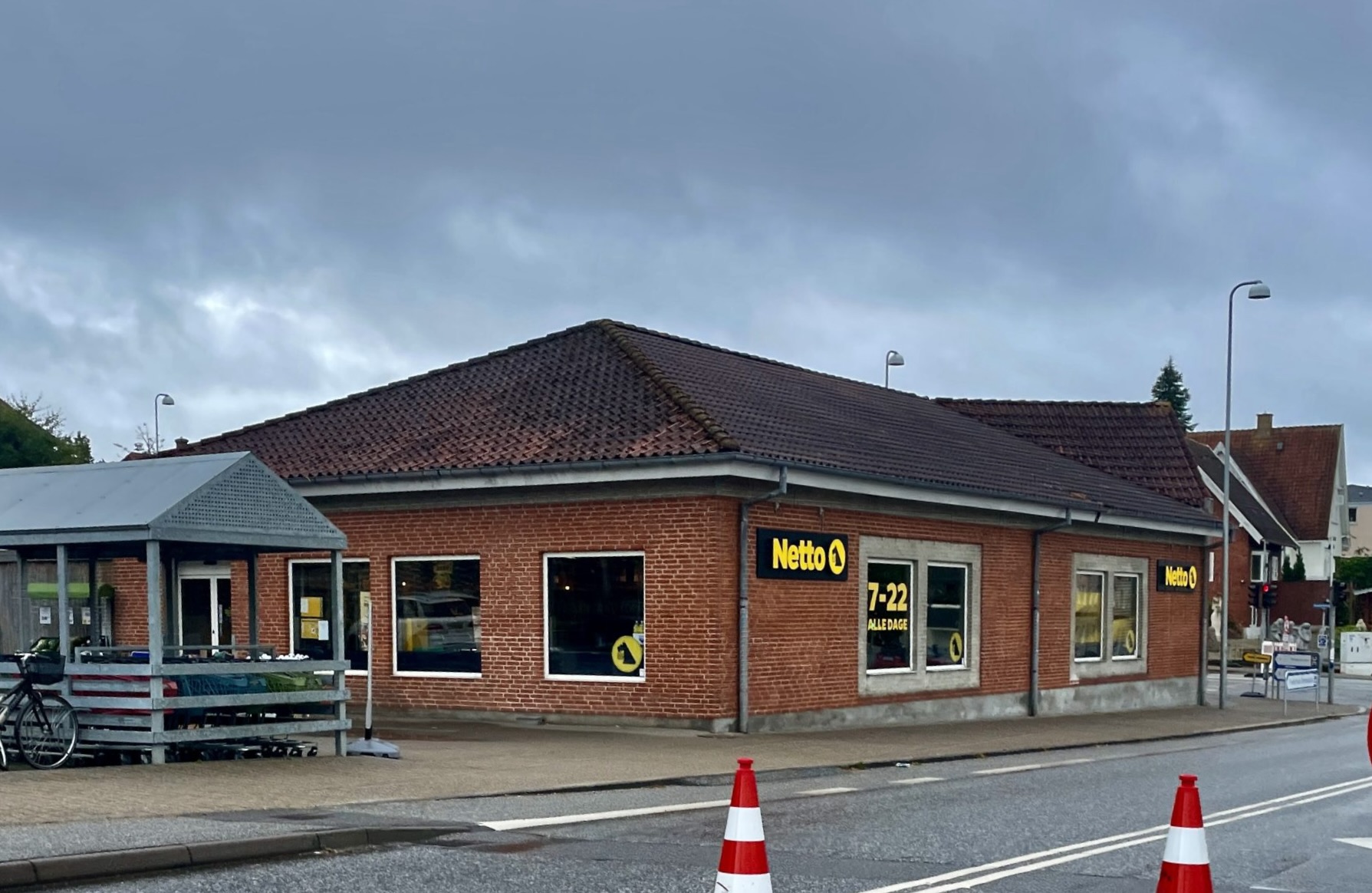 12-årig sigtet efter tyveri af lightere og tændvæske 12-årig sigtet efter tyveri af lightere og tændvæske