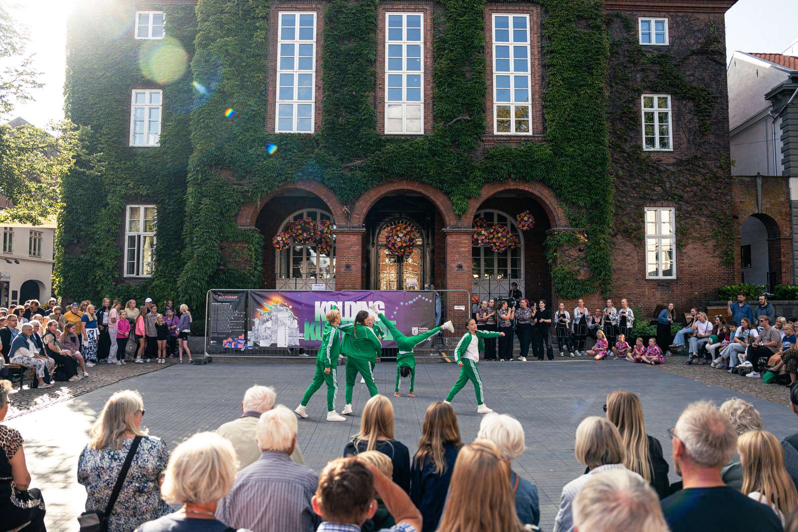 Akseltorv og Nicolaiplads skal friskes op: Nu kan koldingenserne selv være med til at bestemme Akseltorv og Nicolaiplads skal friskes op: Nu kan koldingenserne selv være med til at bestemme