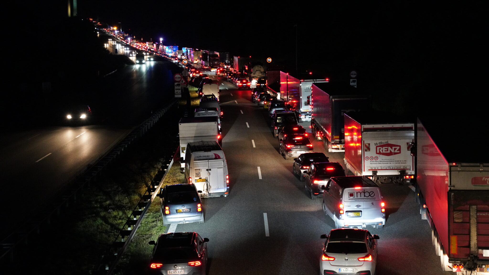 Kø Lillebæltsbroen nat