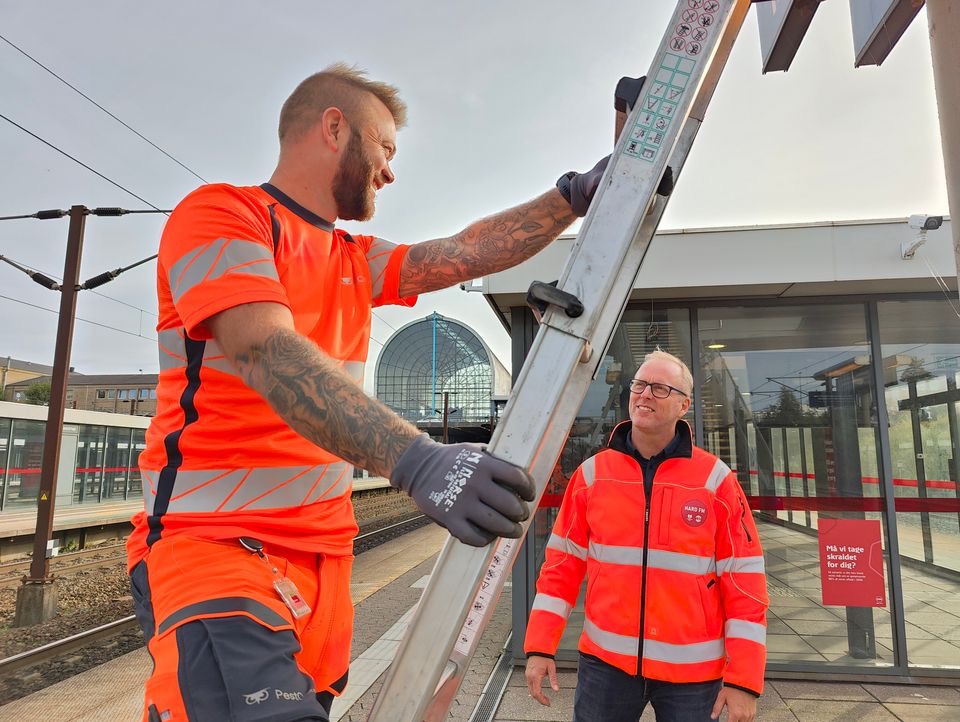 Aarsleff Rail skal fortsat holde danske stationer i topform Aarsleff Rail skal fortsat holde danske stationer i topform