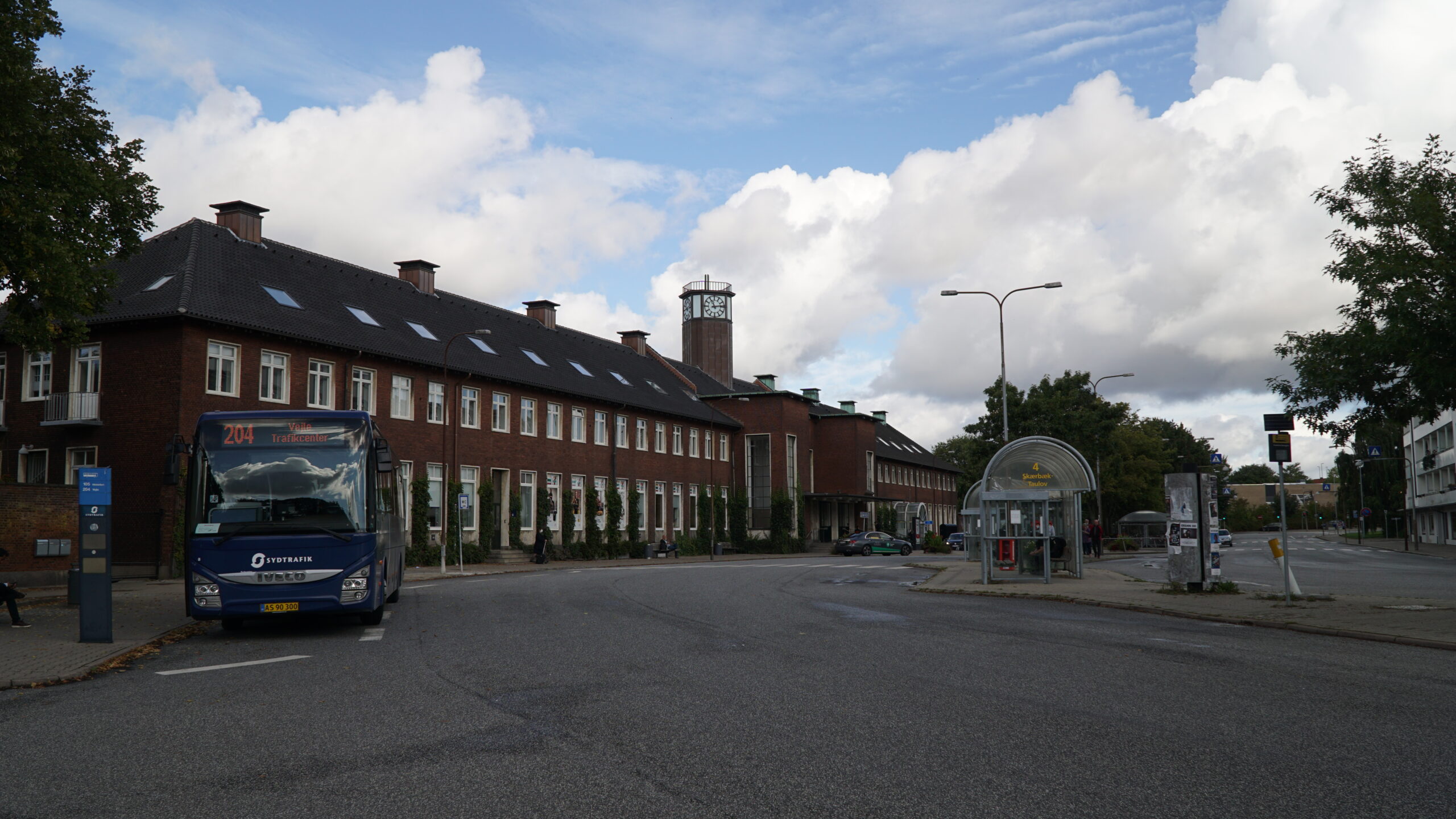 Muligt røveriforhold undersøges ved banegården Muligt røveriforhold undersøges ved banegården