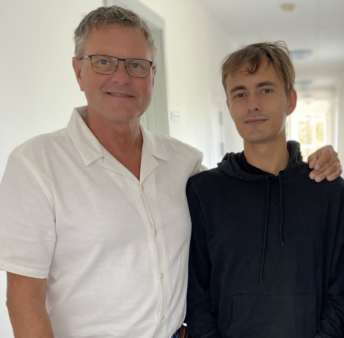 Når systemet ikke ser barnet – to unges kamp for at blive forstået