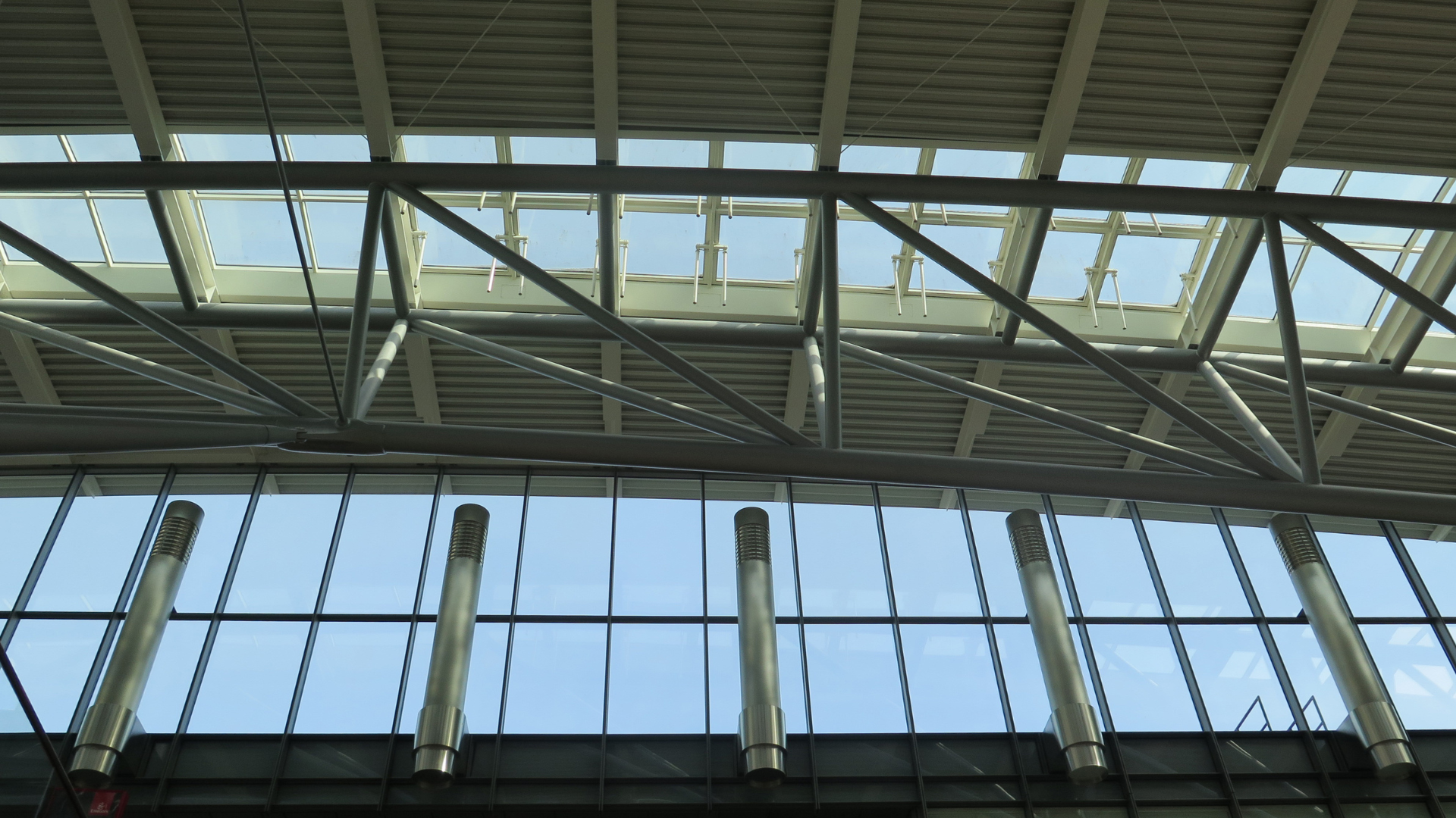 Flere danskere flyver fra Hamborg – især børnefamilier dropper danske lufthavne Flere danskere flyver fra Hamborg – især børnefamilier dropper danske lufthavne