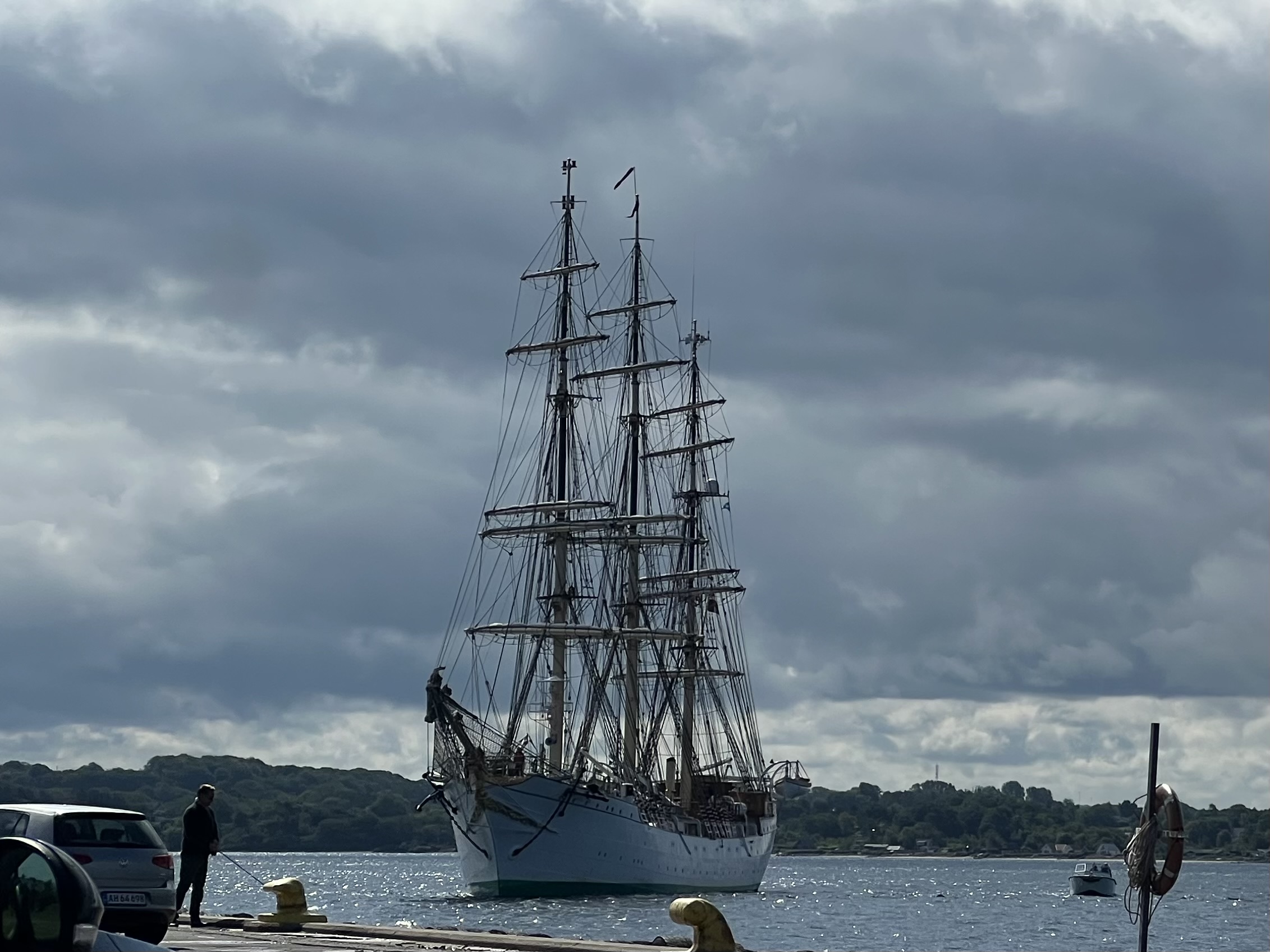 Skoleskibet DANMARK ankommet til Fredericia – åben for alle interesserede